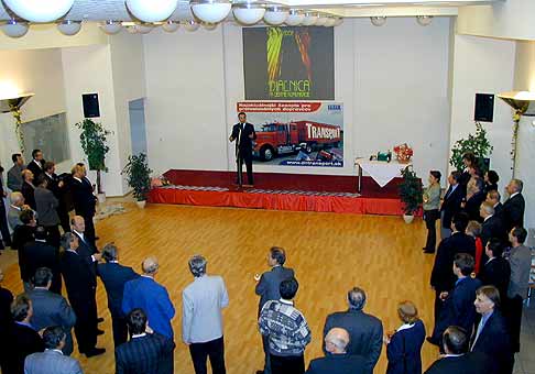 Slávnostná recepcia počas výstavy Dialnica a cestné komunikácie 2002