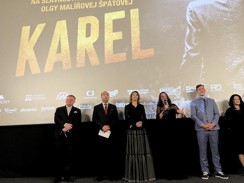 Premiera filmu KAREL v Cinemax Bory mall. Vpravo Ivana Gottova. 9.november 2021 Bratislava